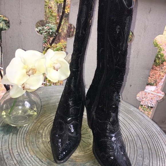 Helen’s Heart Shoes - 🔥2XHP🔥2/5/19,2/3/19 Helen’s Heart Black Boots
